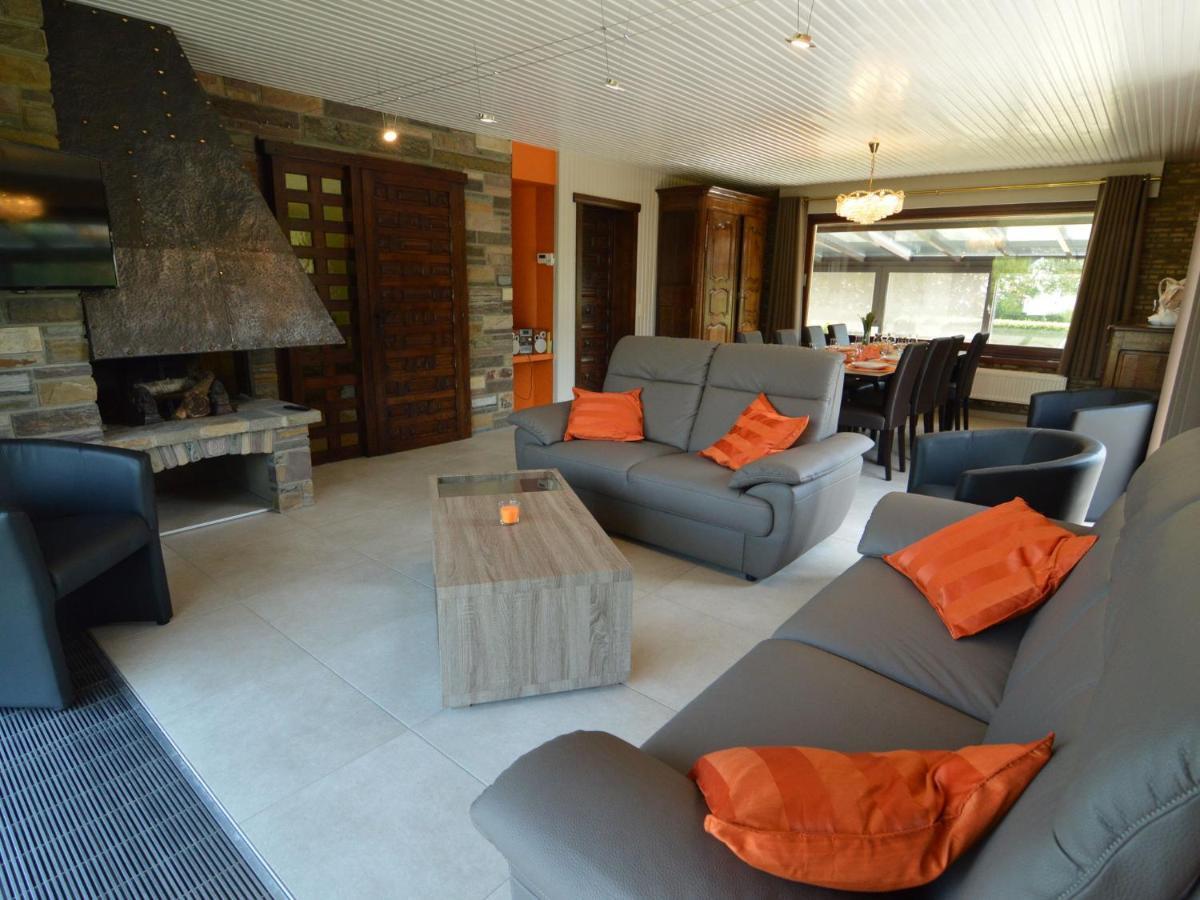 Elegant Villa In Stavelot With Fitness Playroom Exterior photo