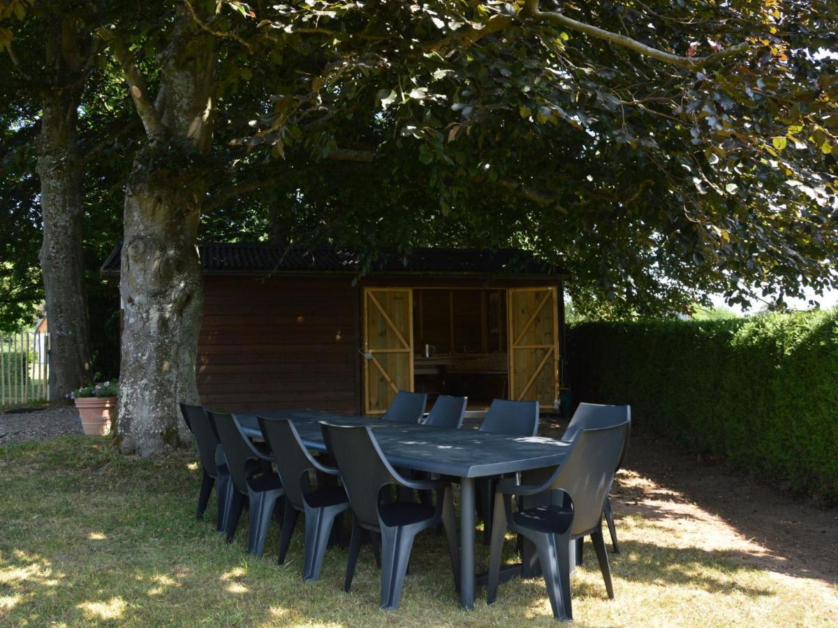 Elegant Villa In Stavelot With Fitness Playroom Exterior photo